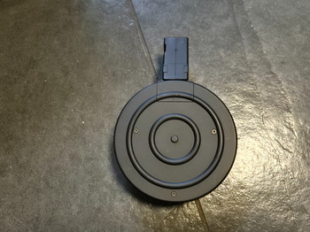 Afbeelding 2 van Tokyo Marui MP5 400rds Drum Magazine AEG