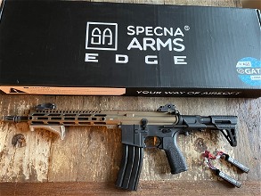 Afbeelding van Specna Arms Edge E20 PDW Bronze met upgrades en toebehoren