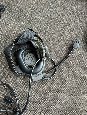 Image 3 for Single ear tactical headset