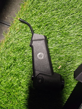 Image 4 pour Heretic mtw  article  tankgrip nieuw