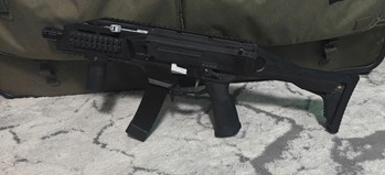 Image 3 for FULLY UPGRADED BRUSHLESS ASG Scorpion Evo 3 , 6 mags, high performance battery and front panel with novritsch pouches