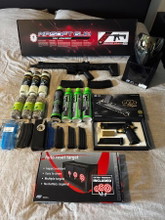 Image for 2 rifles whit accessories