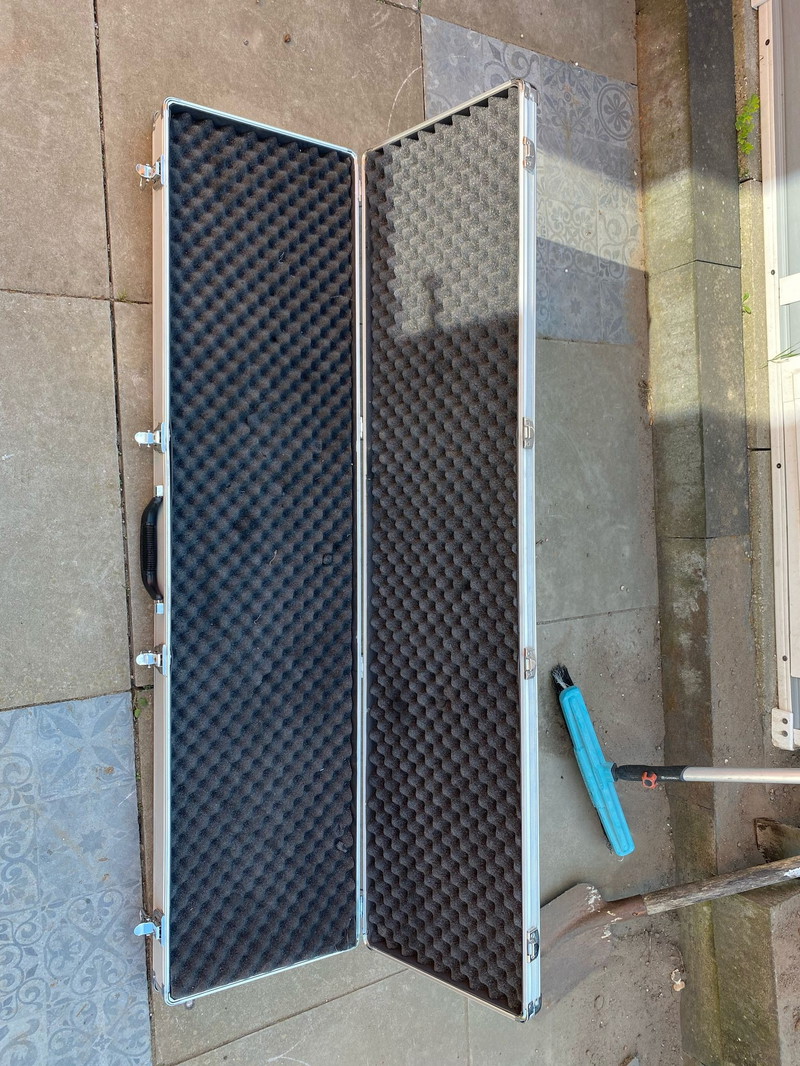 Image 1 pour XL Case 130 cm