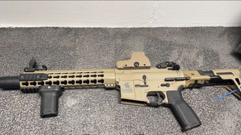 Bild 2 für Lancer tactical m4