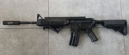 Bild für E&C Full Metal M4 MK16 + upgrades ( mag weg tegen elk aannemelijk bod )