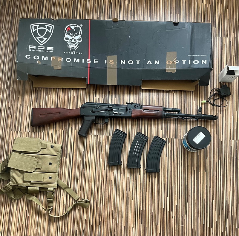 Image 1 pour APS AK-74 Vollmetall Echtholz BlowBack S-AEG 6mm BB schwarz - Used Look Edition