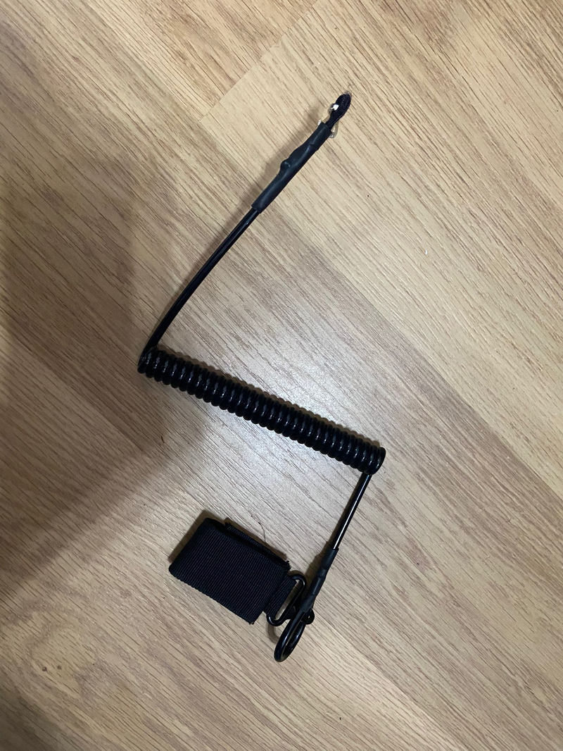 Afbeelding 1 van Pistol lanyard black