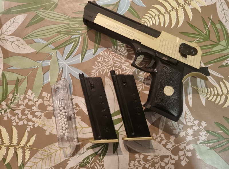 Image 1 pour Tokyo marui Desert eagle .50AE black&gold