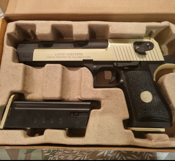 Image 3 pour Tokyo marui Desert eagle .50AE black&gold