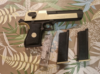 Image 4 pour Tokyo marui Desert eagle .50AE black&gold