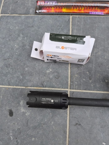 Imagen 3 de Lot Cybergun Scar L, Hi capa AW Custom en andere accesoires