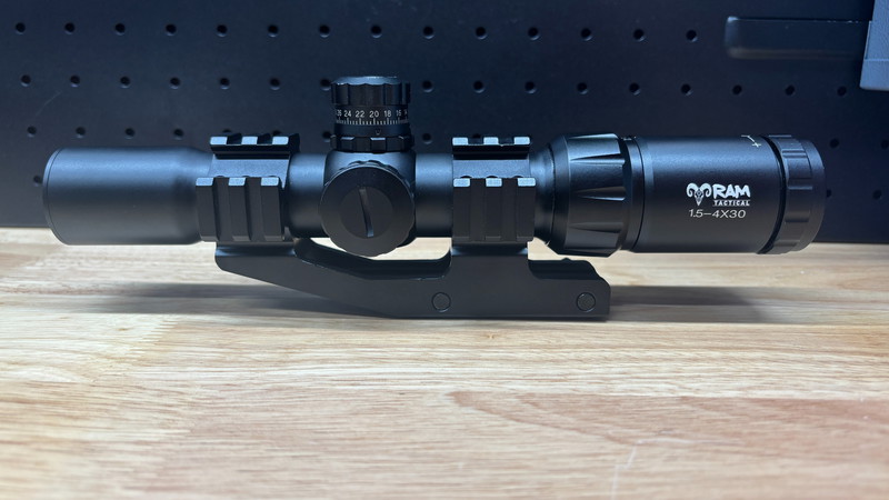 Afbeelding 1 van Ram tactical 1.5-4x30 scope