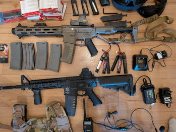 Image 2 for PACK AIRSOFT COMPLET  :  2 M4 (AEG) + 1911 CO₂ + équipement complet