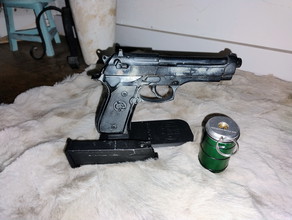 Imagen para ICS BLE-M9 Gas Blowback Pistol + bb granade