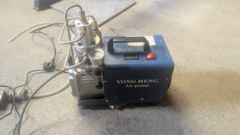 Image 1 for 300-bar HPA compressor