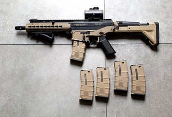 Image 2 for CXP-APE metal silencer 5 mags en red dot theta