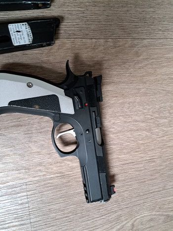 Imagen 3 de Swit Airsoft CZ SP-01