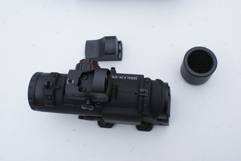 Afbeelding 3 van Elcan DR Gen2 1-4x + Red Dot