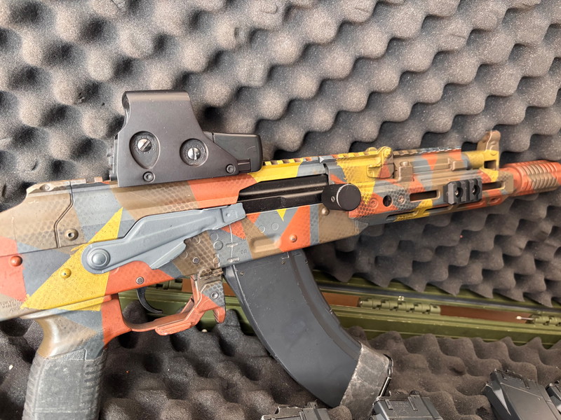 Image 1 pour Tokyo Marui AKX + 5 mags + GK Tactical drum