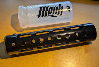 Afbeelding van Monk Customs - M4 Handguard - M-Lok - 8" - Black