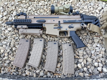 Afbeelding 3 van Répliques SCAR-SC FN Herstal BRSS FDE Bolt AEG + mallette + M1911 kj works