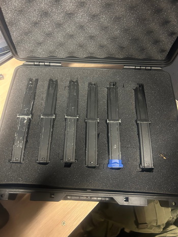 Image 4 pour GBB MP7 inc magazijnen + mag case