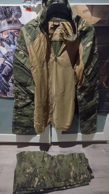 Bild 2 für sets kleding.