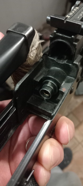 Image 4 for GHK AK-105 GBBR modifié façon 74U + 5 Chargeurs