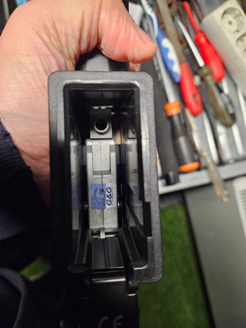 Afbeelding 4 van G&G cm 16 wild hog 12 inch aeg zgan incl 5 mags