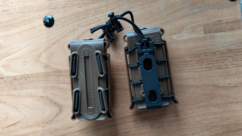 Image 1 for Pistol Mag holders