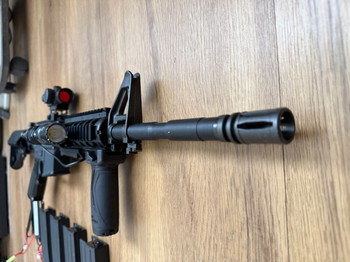 Afbeelding 2 van Tokyo Marui M4 SOPMOD Next-Gen EBB + extra upgrades