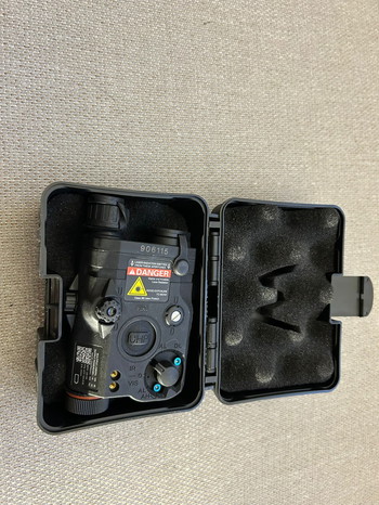 Bild 2 für Nieuwe WADSN laser en flashlight in een.