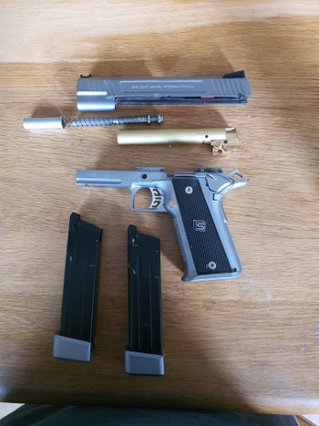 Imagen 3 de EMG Salient 2011 DS 5.1 High Capa upgraded