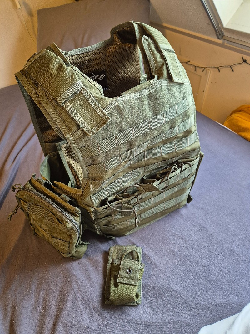 Image 1 for Invader Gear Plate Carrier