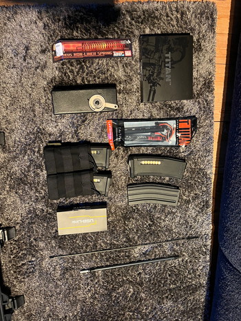 Image 2 for Tokyo Marui M4 sopmod Next Gen/Gate Titan V2 Nrgs+Accessoires.