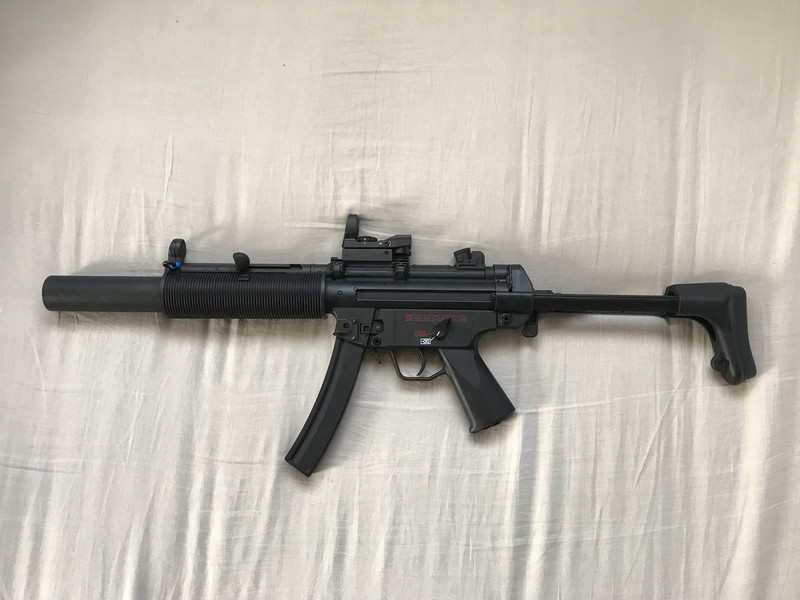 Image 1 for MP5SD6 AEG met 3 high caps