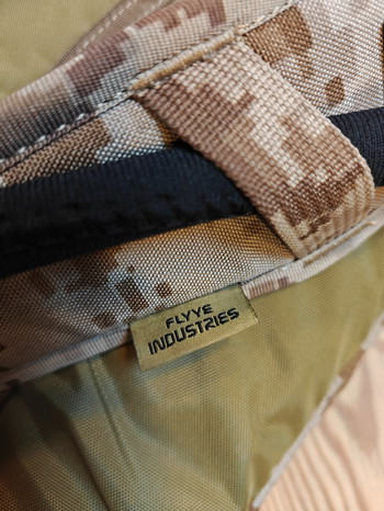 Imagen 4 de Flyye Industries Hydration Carrier