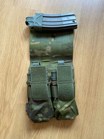 Afbeelding 2 van Emersongear EM9026 double closed m4 pouch molle Multicam Tropic (zonder de mags)