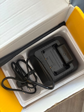 Bild 3 für Nieuwe UV-5R baofeng walkietalkie