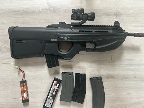 Image pour FN F2000 met red-dot