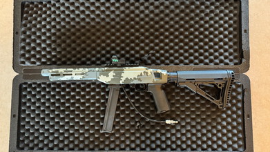 Bild für Unieke Ace1Arms KC-02 Raptor GBB SMG op HPA