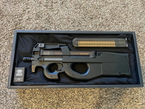 Image for Tokyo Marui P90 Plus ETU Set + Titan Akku + 2 Mags