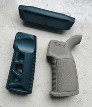 Imagen para SIG - MCX grip FDE + Cheekriser & 3D printed vertical grip