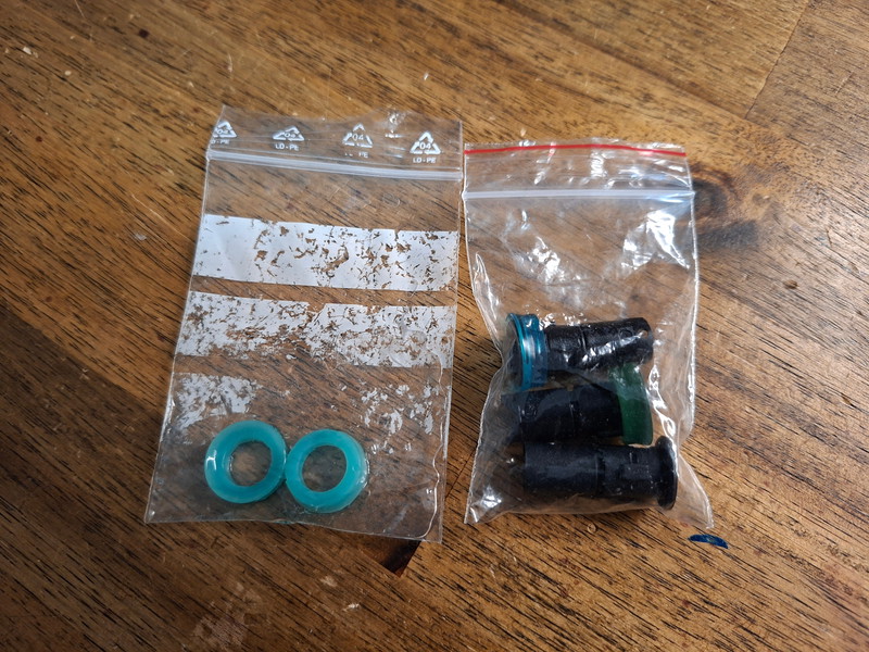 Bild 1 für KWA Kriss Vector pistons and piston seals