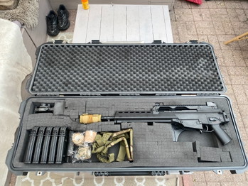 Image 4 pour upgraded G36 / 5 mid cap mags hard carry case