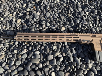 Afbeelding 4 van Angry Gun TM MWS DEVGRU GFR RECCE GBBR Hard Kick version met 2 magazijnen