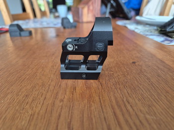 Afbeelding 4 van Red Dot Vector Optics Frenzy met Riser