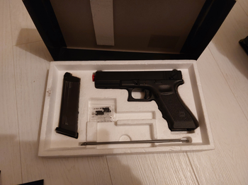 Afbeelding 2 van Te koop : Tokyo Marui Glock 18c