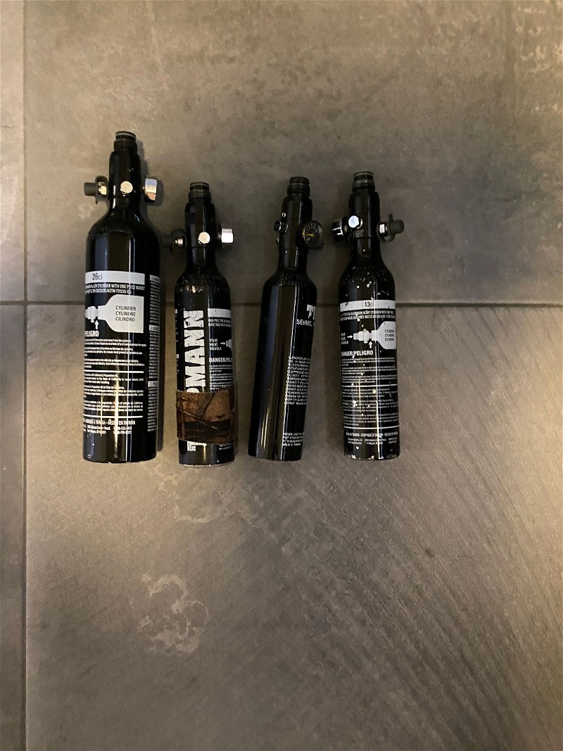 Afbeelding 1 van 1x 0,4l 3x 0,2l Tippman Hpa flessen ruilen tegen carbon fles of duiktank met adapter
