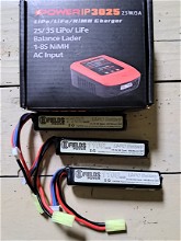 Afbeelding van Battery Charger + 3 lipo batterijen